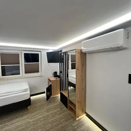 Mandarin Pensionat 3*